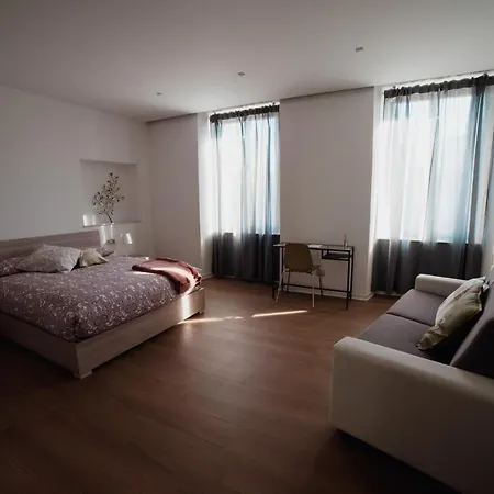 Take Trivio Guest house Genoa